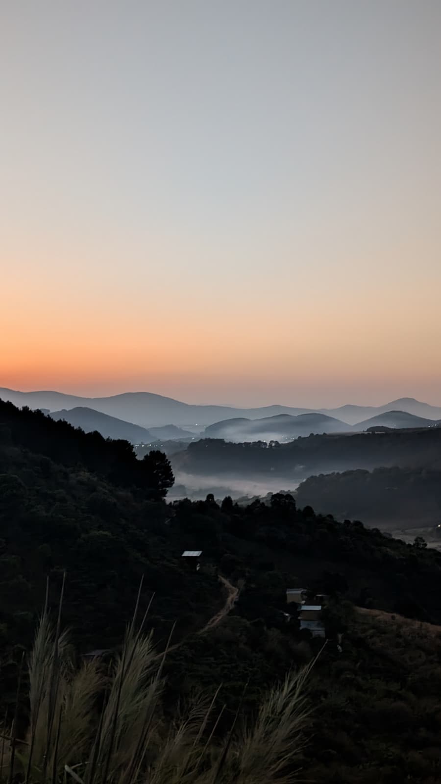 Jungle Homestay — sunrise view from Bruda Club, Đà Lạt